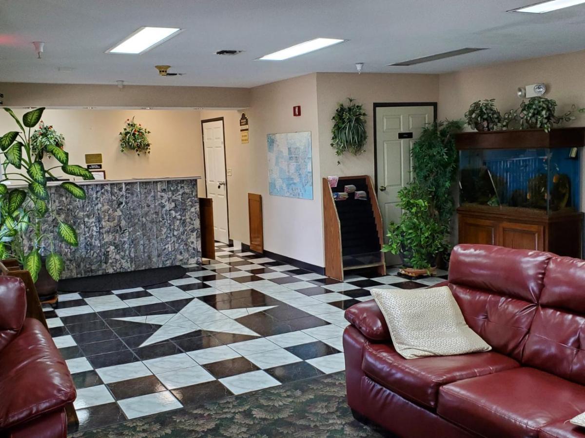 Express Inn Dallas Bagian luar foto